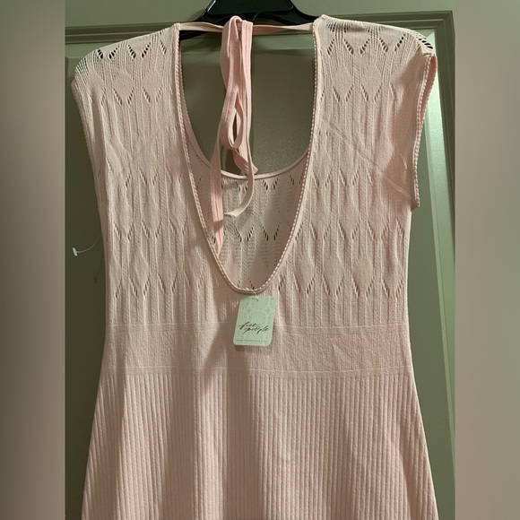 Baby Pink/Blush Pink Knit Free People Robin Seamless Midi Dress Medium/Large NWT - Picture 8 of 13